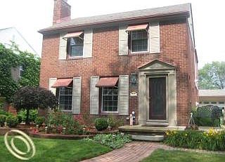 1st image of 2061 19th St