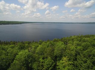 9 Salmon Point Ln, West Enfield, ME 04493