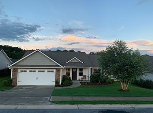 324 Hawk Valley Dr, Travelers Rest, SC 29690