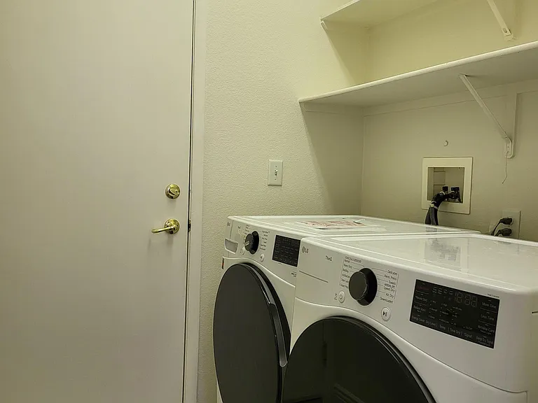 7176 Cressida Ct — Photo 12