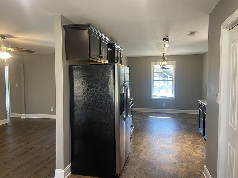 737 Inver Ln — Photo 16