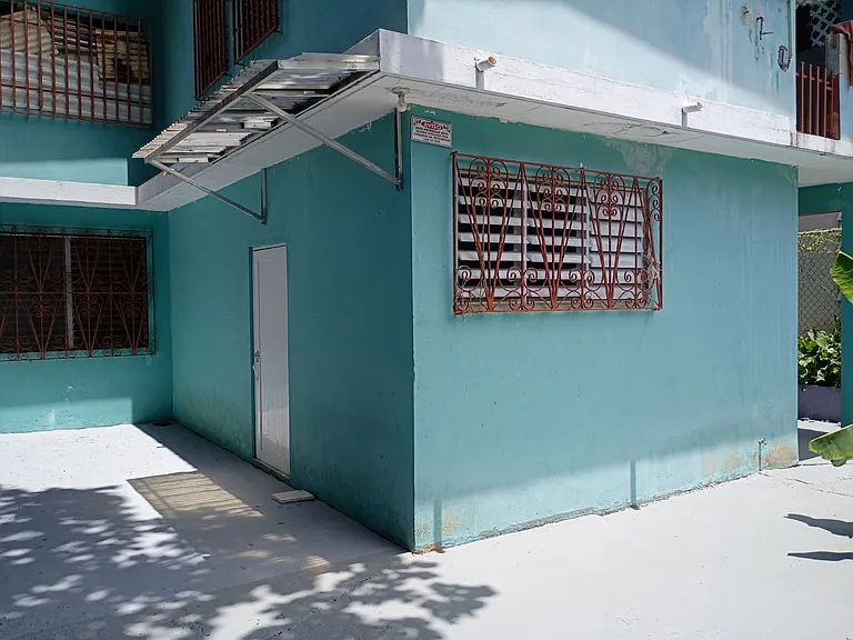 Calle Piquito Marcano — Photo 1