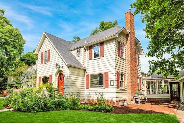 1st image of 316 Glendenning Pl