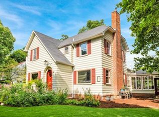 316 Glendenning Pl, Waukegan, IL 60087