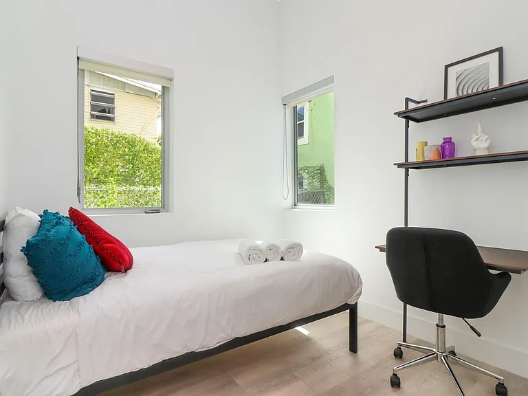 AERIE Apartments — Photo 11
