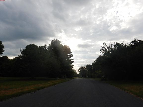 5th image of 3 Long Dr