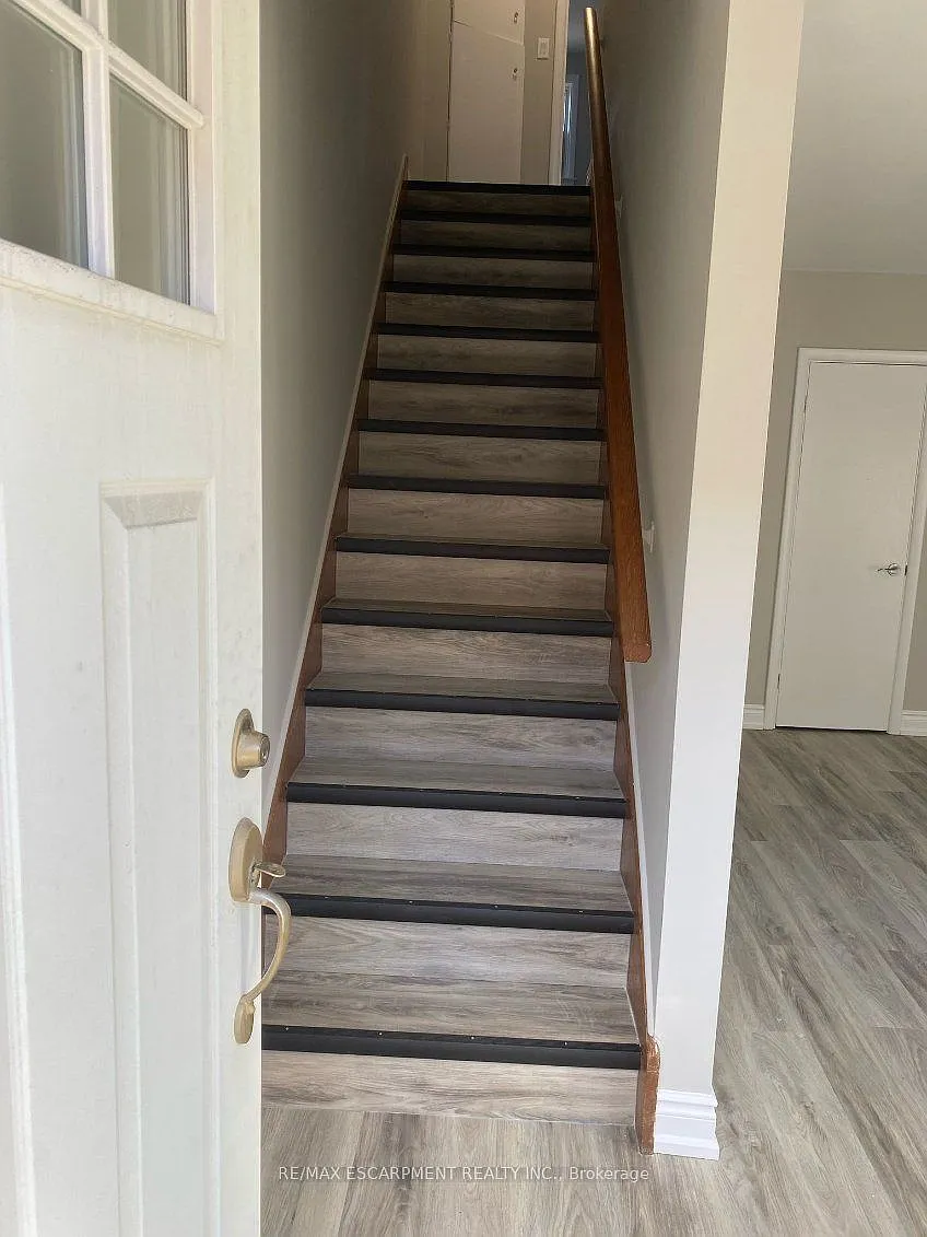 2 bed, $2,150 — Photo 3