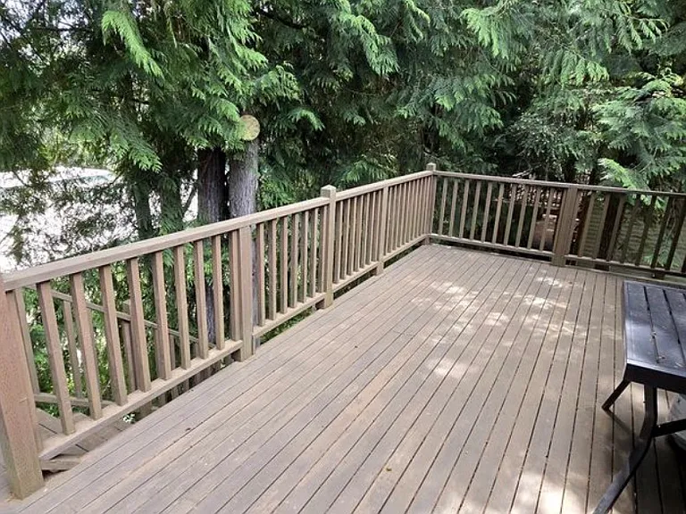 530 NW Carolyn Ln — Photo 25