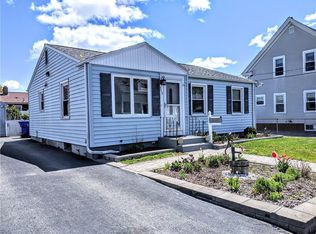 553 Grand Ave, Pawtucket, RI 02861