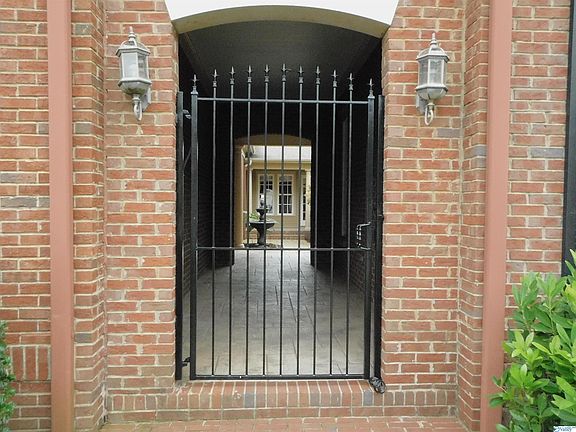3rd image of 12 Cranston St NW