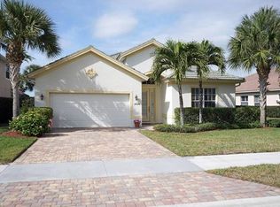 7813 Founders Cir, Naples, FL 34104
