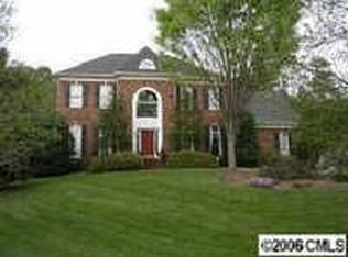 4508 Grandfathers Ln, Charlotte, NC 28226