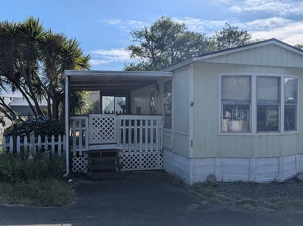 1210 SE 48th Pl Unit 1, Lincoln City, OR 97367
