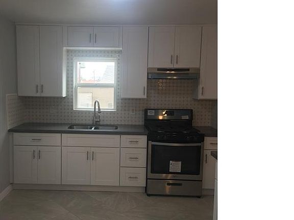 4th image of 3765 46th St