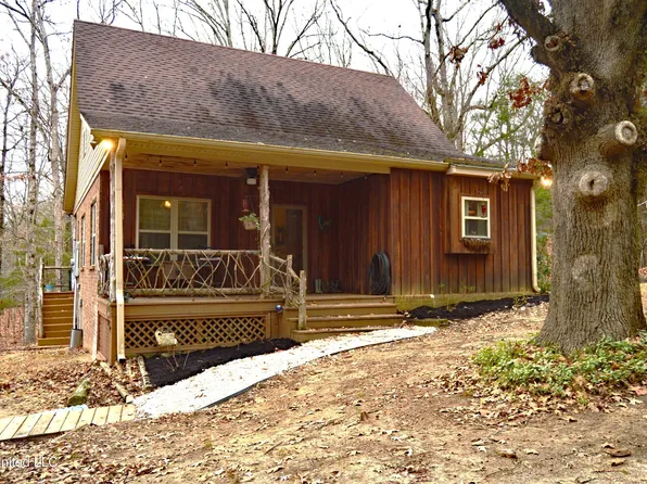 66 A County Rd #517, Como, MS 38619