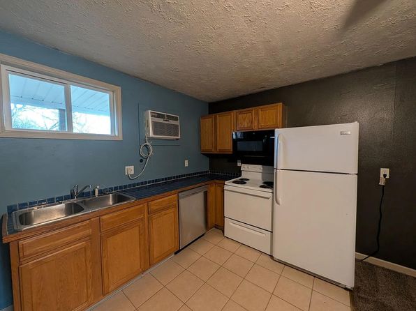 900 Highway 367 N #B2