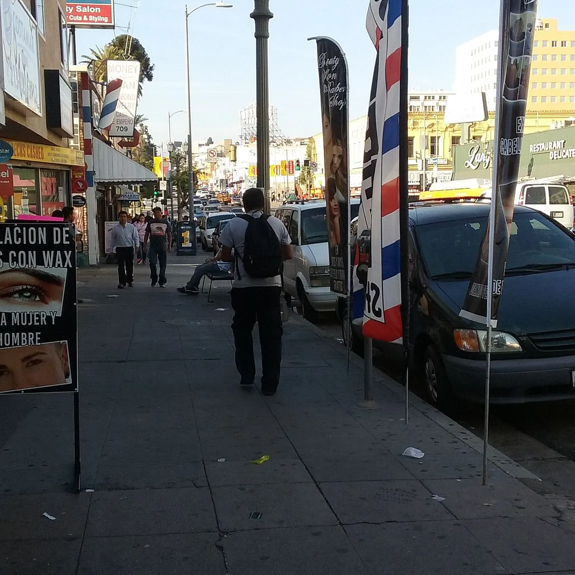 MacArthur Park Apartments — Photo 2