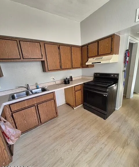 2838 E Monte Cristo Ave #102 — Photo 4