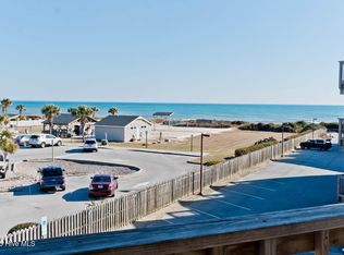 9100 Reed Dr #3204, Emerald Isle, NC 28594