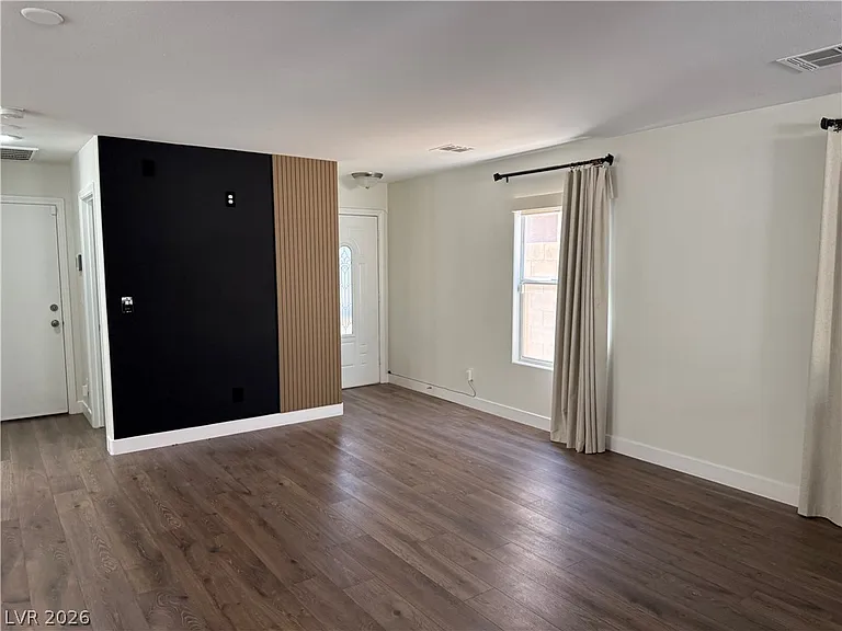 1141 Cathedral Ridge St — Photo 10