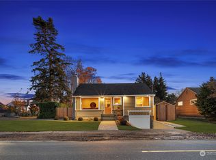 1303 NW 100th St, Seattle, WA 98177