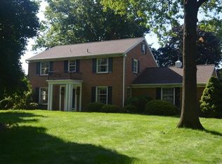 2244 Nottingham Rd, Allentown, PA 18103