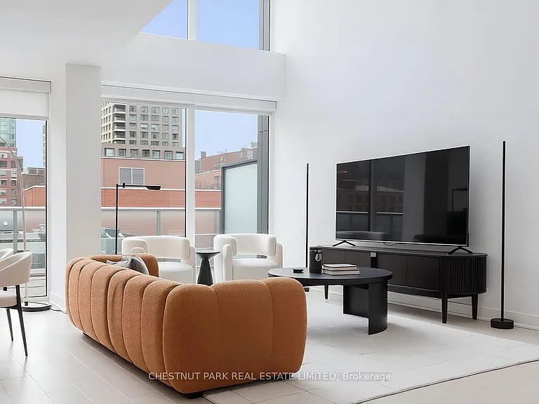 18 Maitland Ter #405 — Photo 12