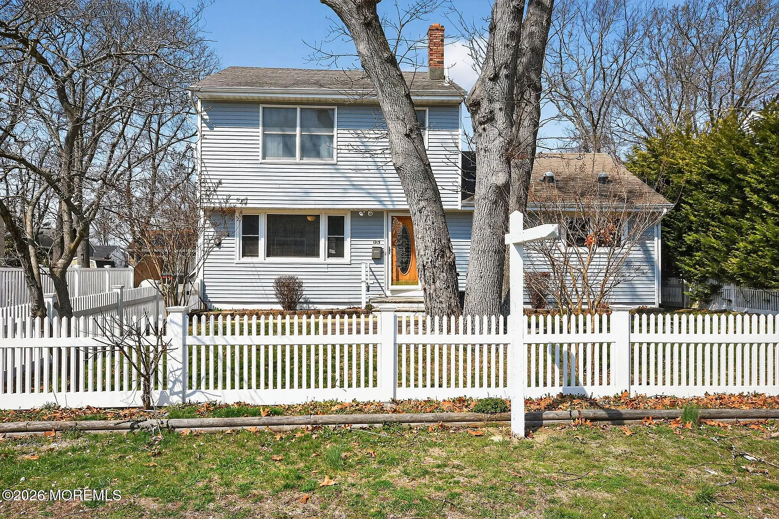 1213 Sunset Avenue photo 1