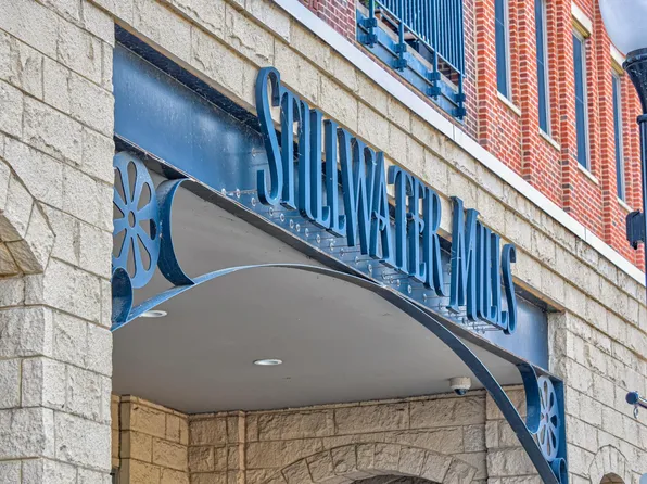 350 Main St N Unit 230, Stillwater, MN 55082