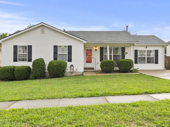 113 Hunter Ridge Dr, Lawrenceburg, KY 40342