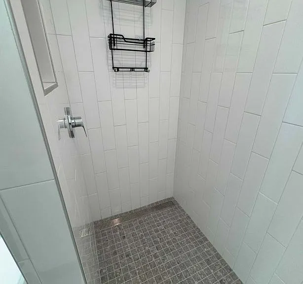 330 W Bonita Ave #2 — Photo 19