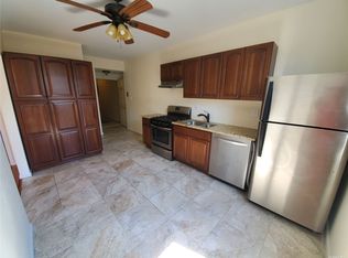 400 Jericho Tpke APT 2, New Hyde Park, NY 11040