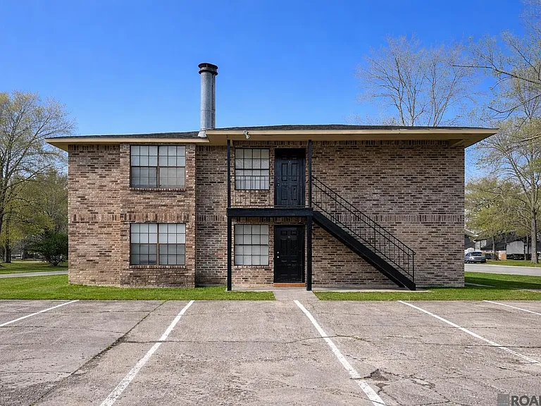 3482 King Bradford Dr #D-B — Photo 2