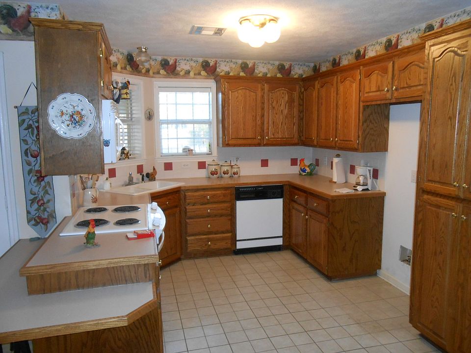 1st image of 1418 Tanya Ln