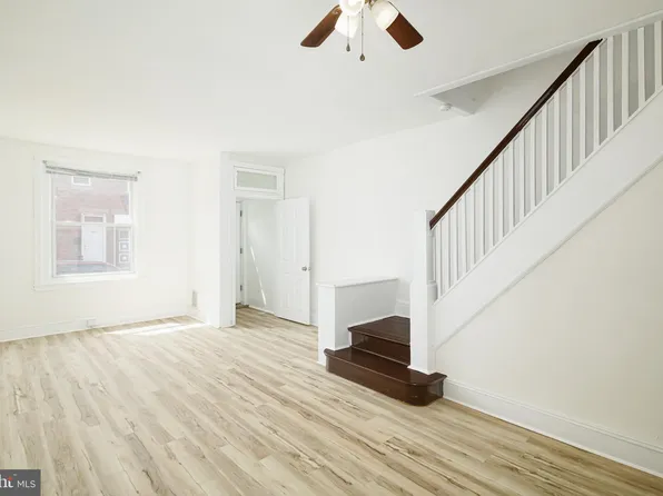 635 W Russell St, Philadelphia, PA 19140
