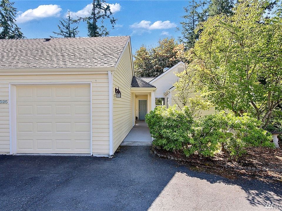 1st image of 4025 220th Pl SE #2124