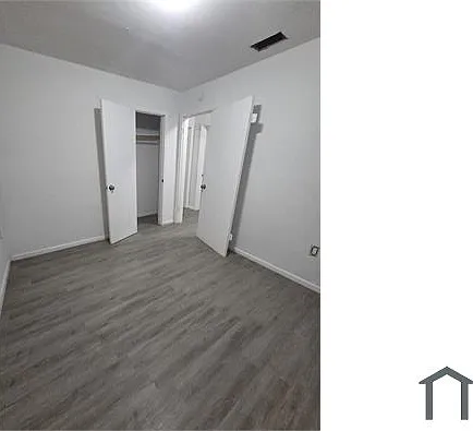 5560 NW 7th Ct — Photo 9