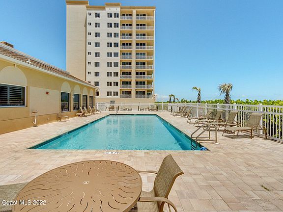 3rd image of 1045 Highway A1a APT 902