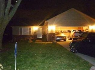 122 Westway St, Pontiac, MI 48342