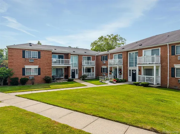 2420 Parmenter Blvd APT 110, Royal Oak, MI 48073