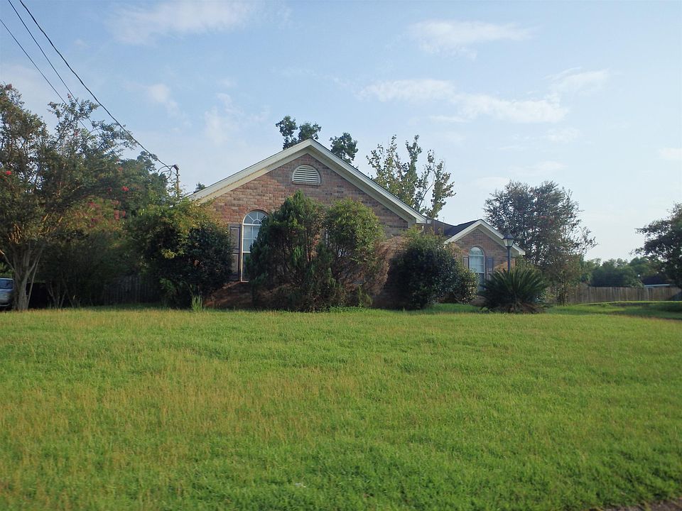 2nd image of 7305 Carol Acres Ln