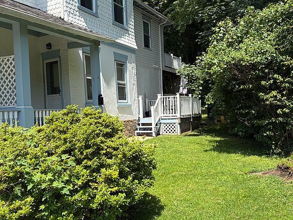 3rd image of 215 N Essex Ave Floor 1