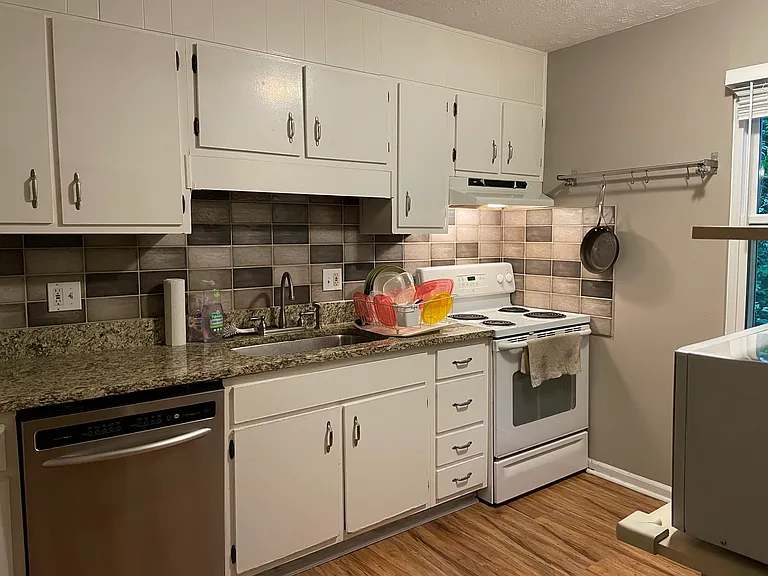 1340 Willivee Dr — Photo 6
