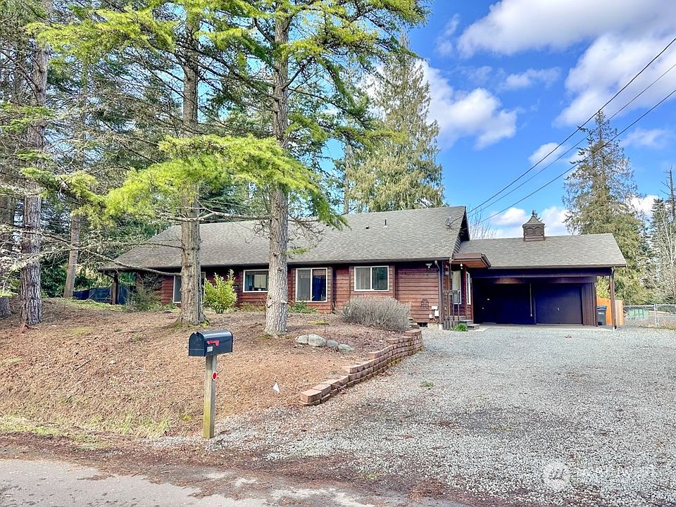 1st image of 1655 Lake Drive