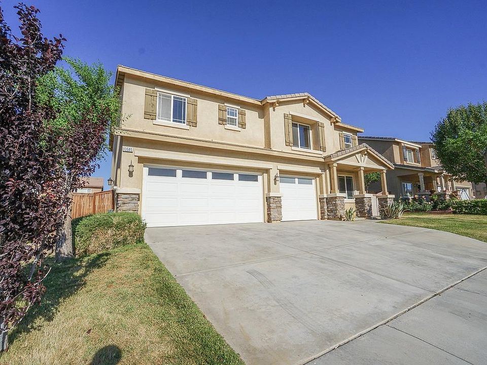 1st image of 13585 Bentley St