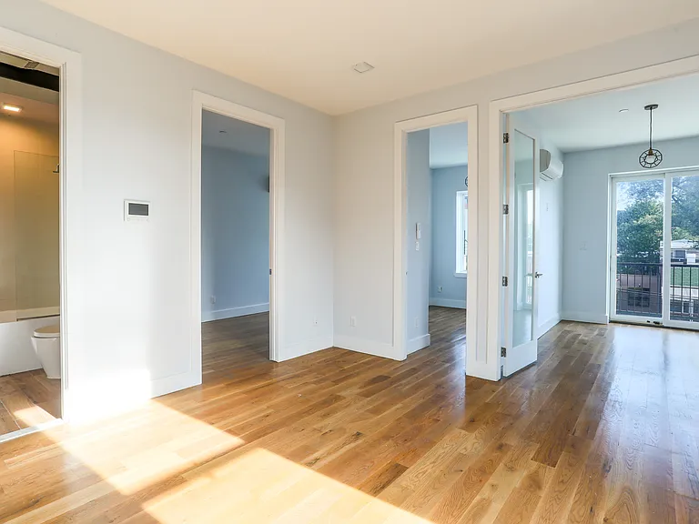 664 Rutland Rd #4F — Photo 13