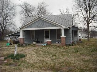 109 W Cruce St, El Dorado Springs, MO 64744