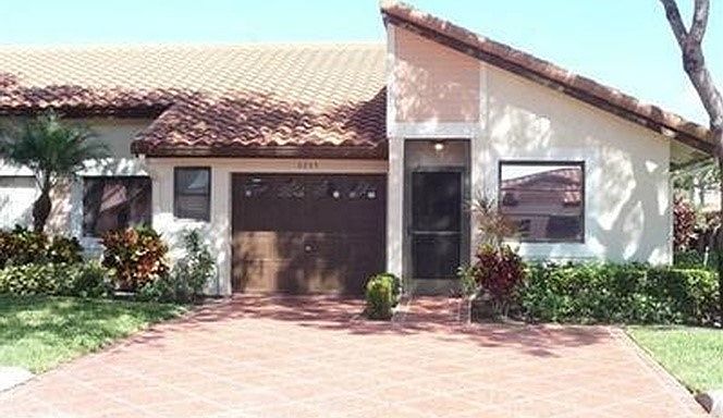 1st image of 6256 Kings Gate Cir