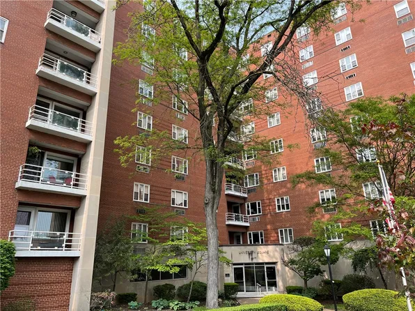 4601 5th Ave APT 326, Oakland, PA 15213