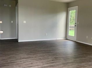 2071 Garnet Rd, Springdale, AR 72764